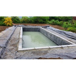 BASSIN DE BAIGNADE 10 x 4 EN AUTOCONSTRUCTION filtration automatisée